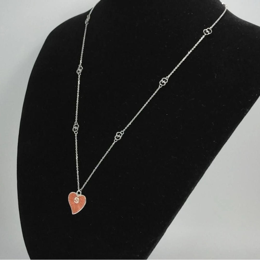 New Full Set Gucci Interlocking G Heart Necklace Silver Red Enamel Unisex - Picture 9 of 10